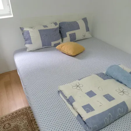 Apartment Palamar Kursumlija