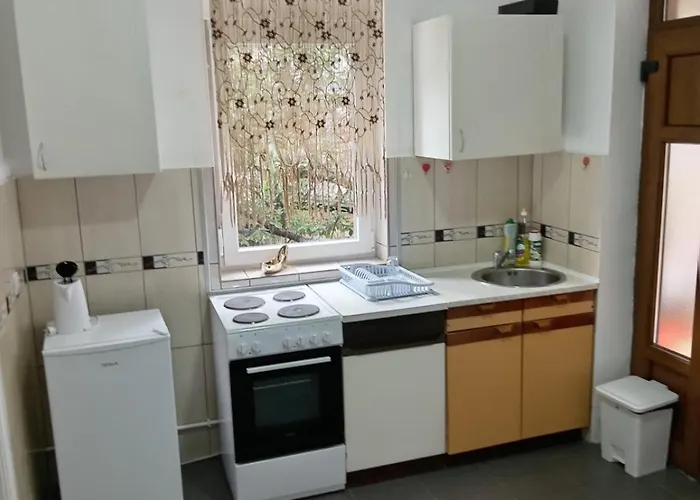 Lägenhet Palamar Kursumlija